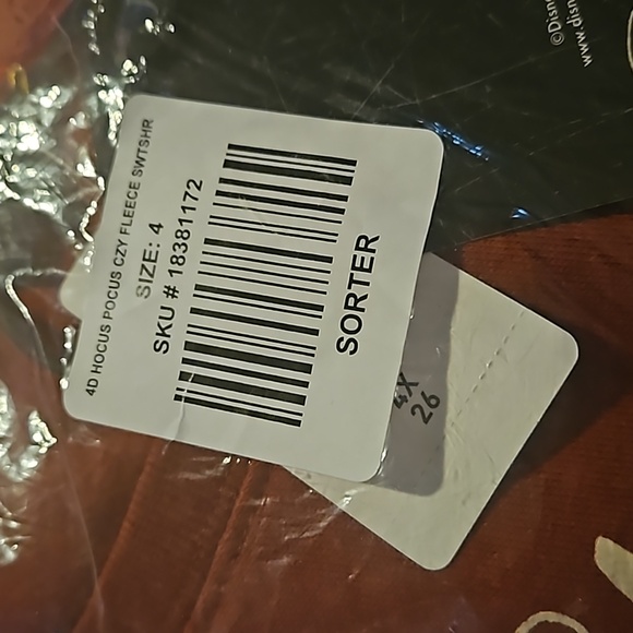 Torrid HOCUS POCUS sweatshirt size 4 - Picture 3 of 3